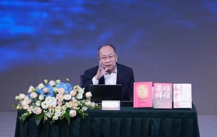 11月27日，金一南出席“第二十二届深圳读书月“发展大局观”名家领读活动”