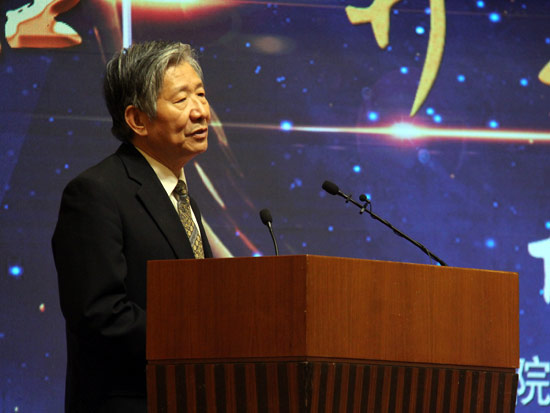 5月19日侯云春：应让失信者倾家荡产